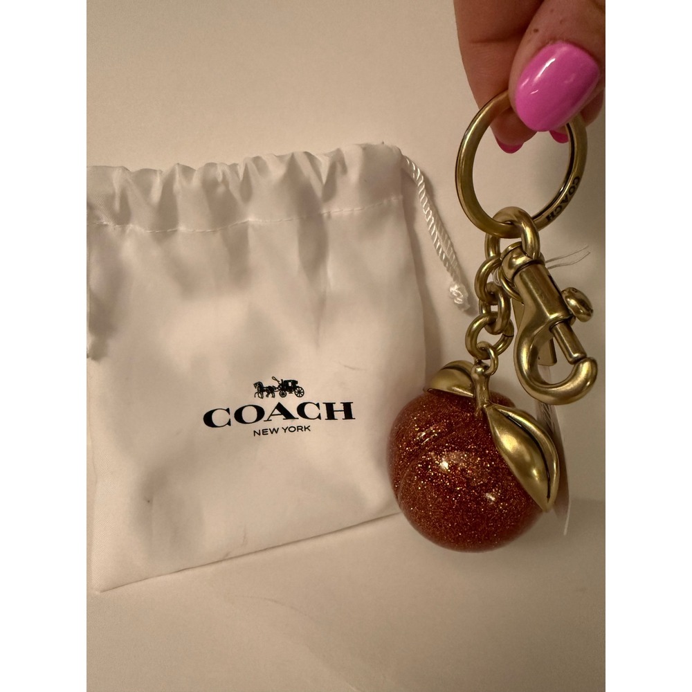 Coach The Summer I Turned Pretty Peach Bag Charm Keychain CBX51 New with Tag/Bag - Picture 2 of 4